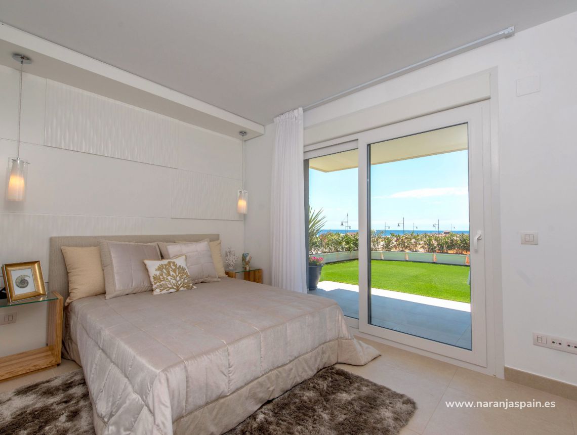 Brand new apartments - Punta Prima - next to the beach - Alicante - Costa Blanca 