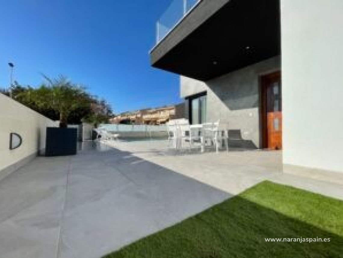 New build - Vila - Torrevieja - Los Altos
