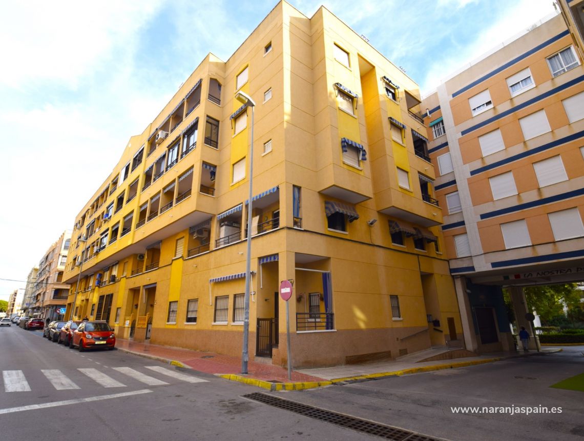 Parduodama - Apartamentai - Guardamar del Segura - Plaza Porticada