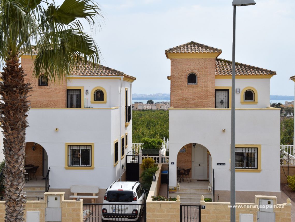 Villa, three bedrooms, El Raso, Guardamar