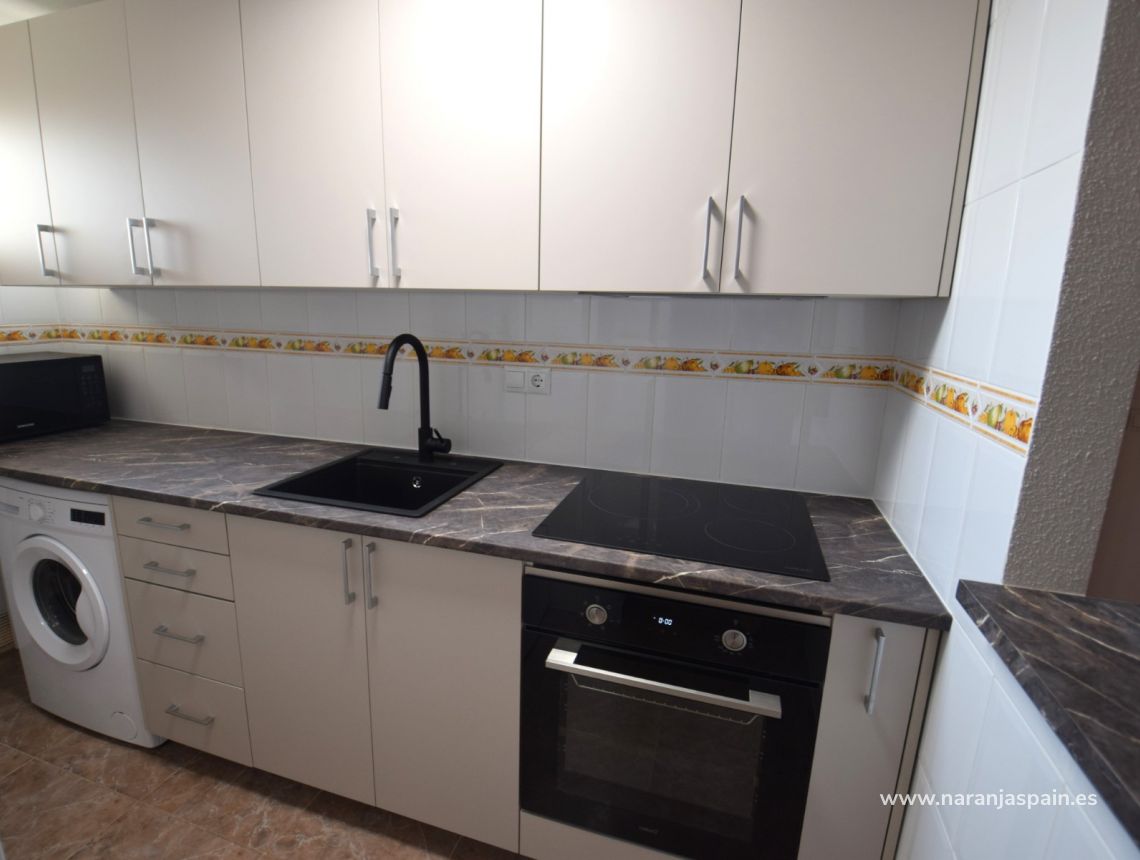 Alquiler larga estancia - Apartamento - Torrevieja - Center