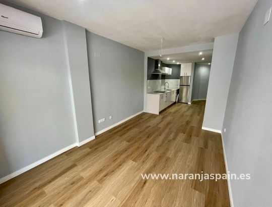 Apartament - Sprzedaż - Torrevieja - La Mata pueblo