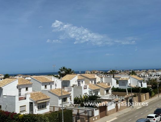 Bungalow - Alquiler larga estancia - Orihuela - Punta Prima