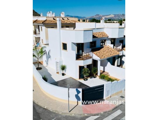 Bungalow - Nowa inwestycja - Cox - San Fernando