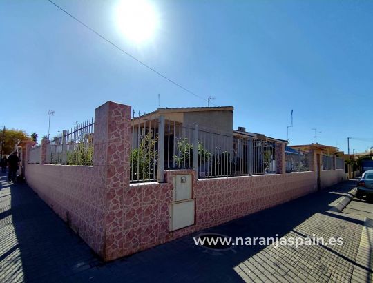 Chalet - Segunda Mano - Torrevieja - Nueva Torrevieja