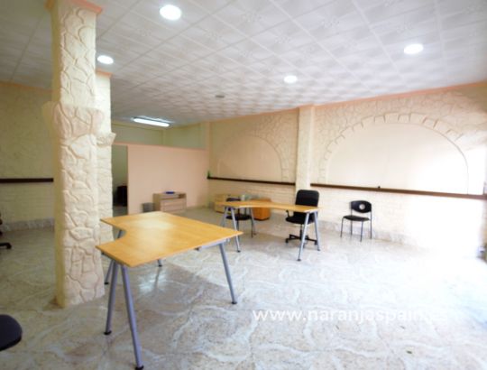 Commercial property - Sale - Guardamar del Segura - Pueblo