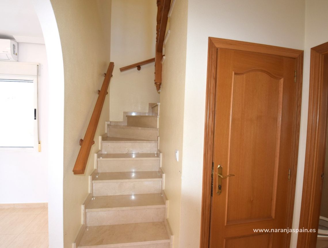 Долгосрочная аренда - Вила - Гвардамар дель Сегура - Pinomar