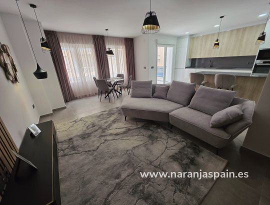 Lägenhet - Sale - Torrevieja - Puerto