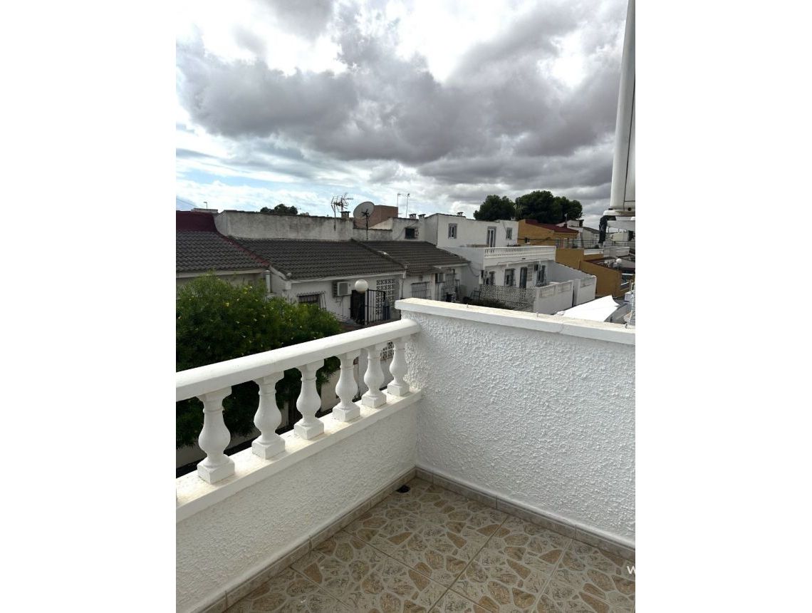 Long Term Rentals - Adosado - Torrevieja - El limonar