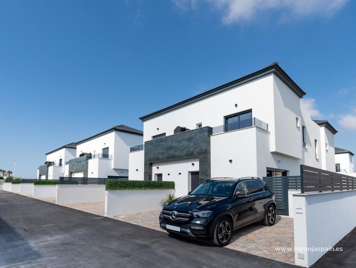 Nauja statyba - Quad House - Gran Alacant - Centro Comercial Ga