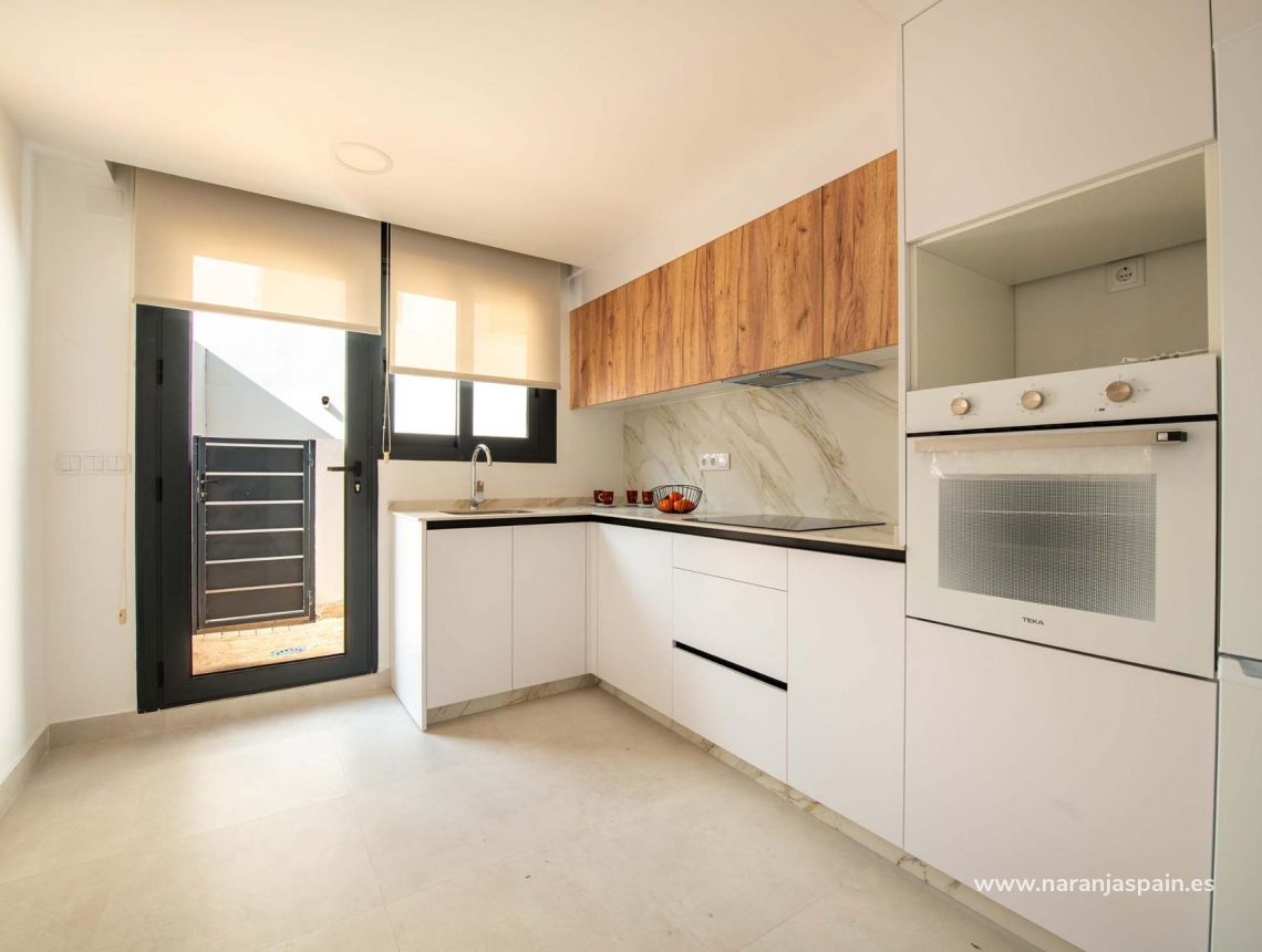 Nauja statyba - Town House - Cox - San Fernando