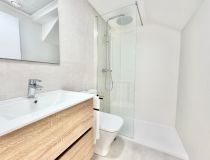 Nauja statyba - Town House - Cox - Sin Zona