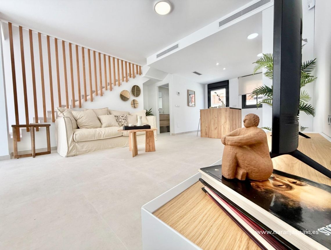 Nauja statyba - Town House - Cox - Sin Zona