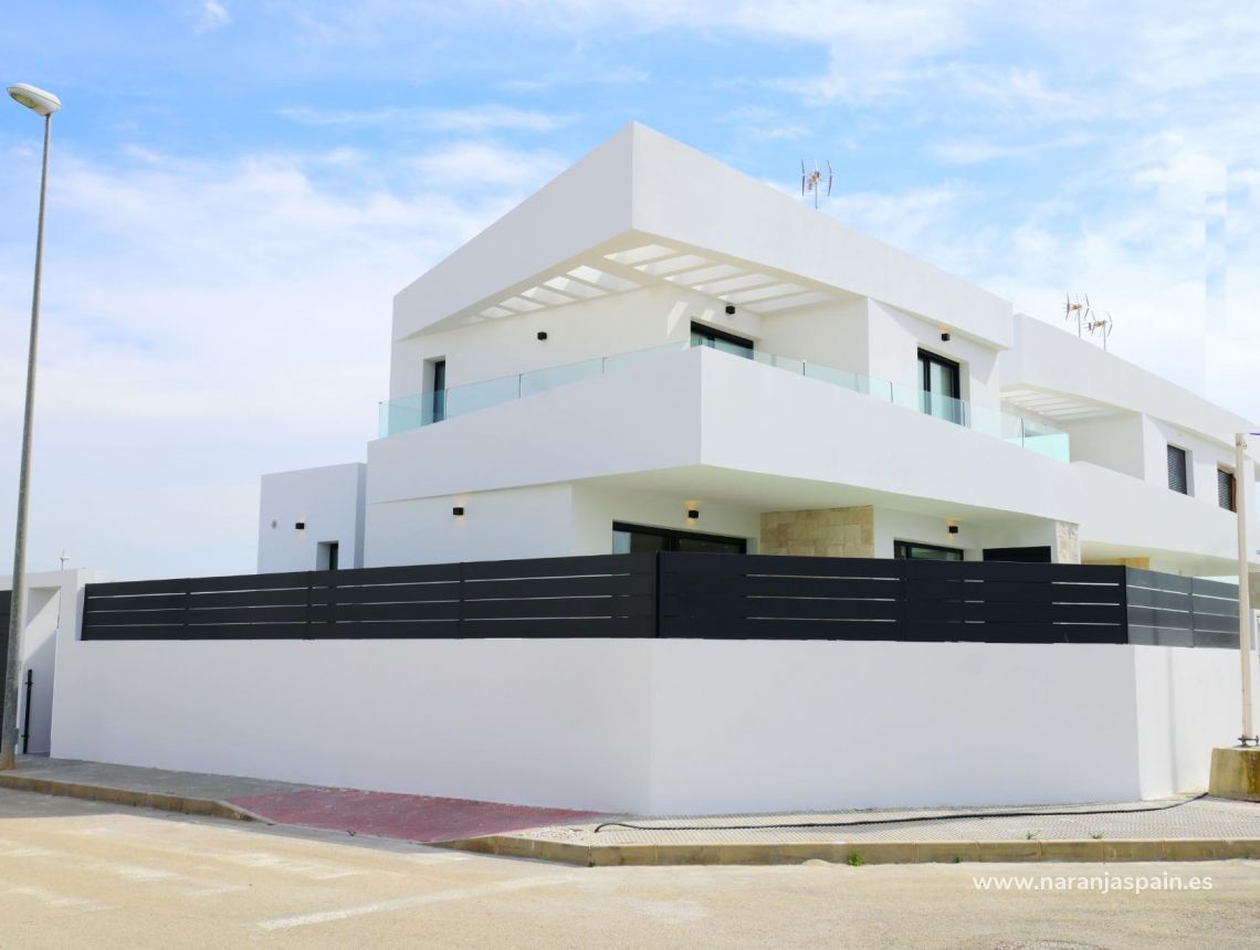 Nauja statyba - Villa - Dolores - polideportivo