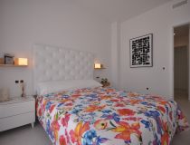 Obra Nueva - Chalet adosado - Los Montesinos