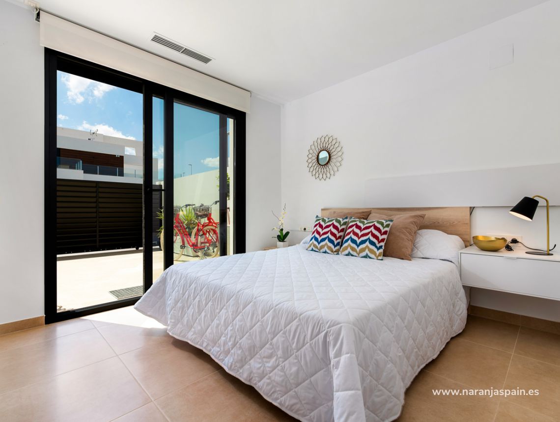 Obra Nueva - Chalet - Rojales