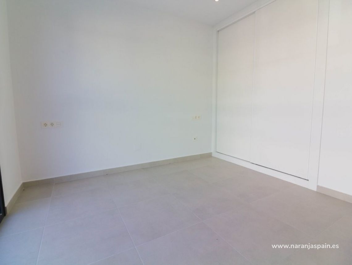 Obra Nueva - Chalet - Rojales