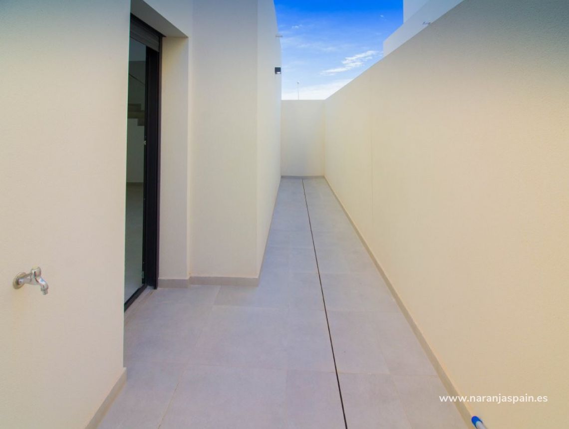 Obra Nueva - Chalet - Rojales