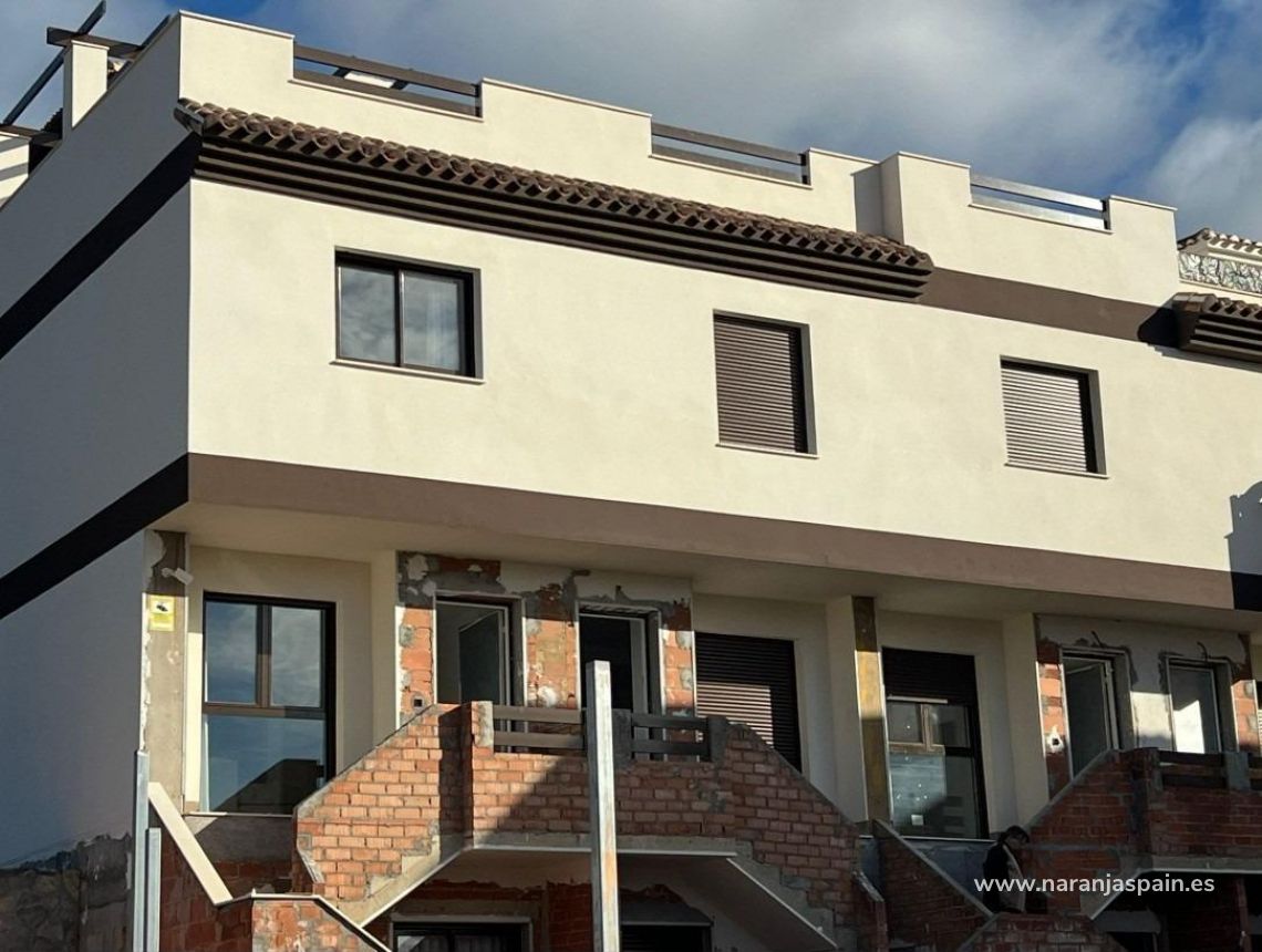 Obra Nueva - Town House - La Union - centro