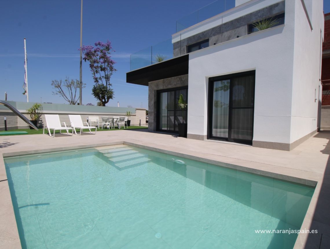 Obra Nueva - Villa - Pilar de la Horadada