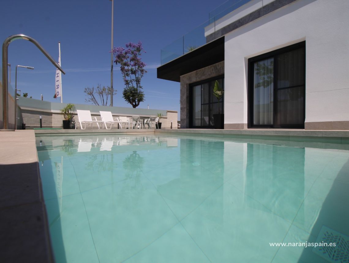 Obra Nueva - Villa - Pilar de la Horadada