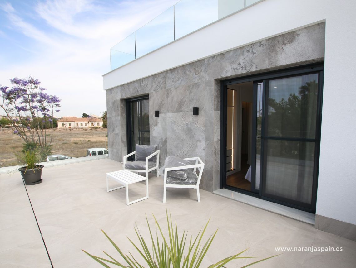 Obra Nueva - Villa - Pilar de la Horadada