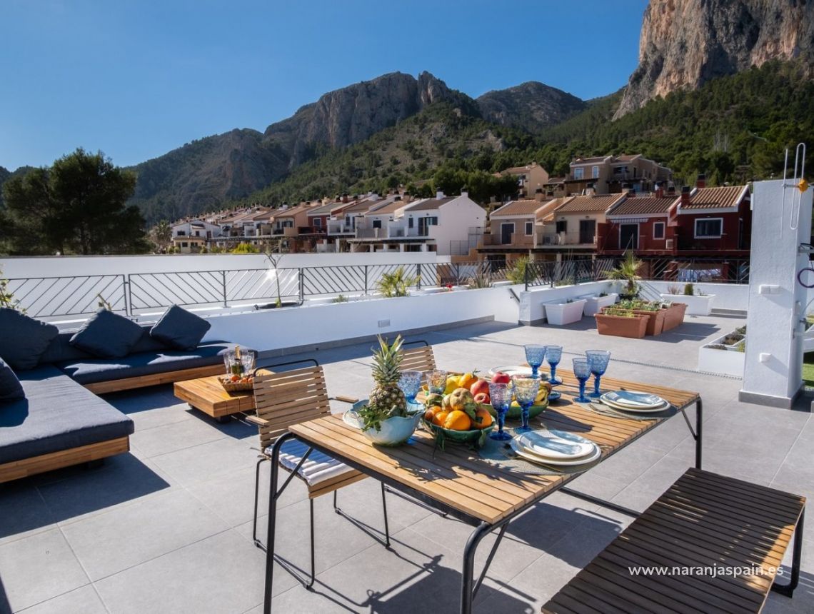 Obra Nueva - Villa - Polop - Urbanizaciones