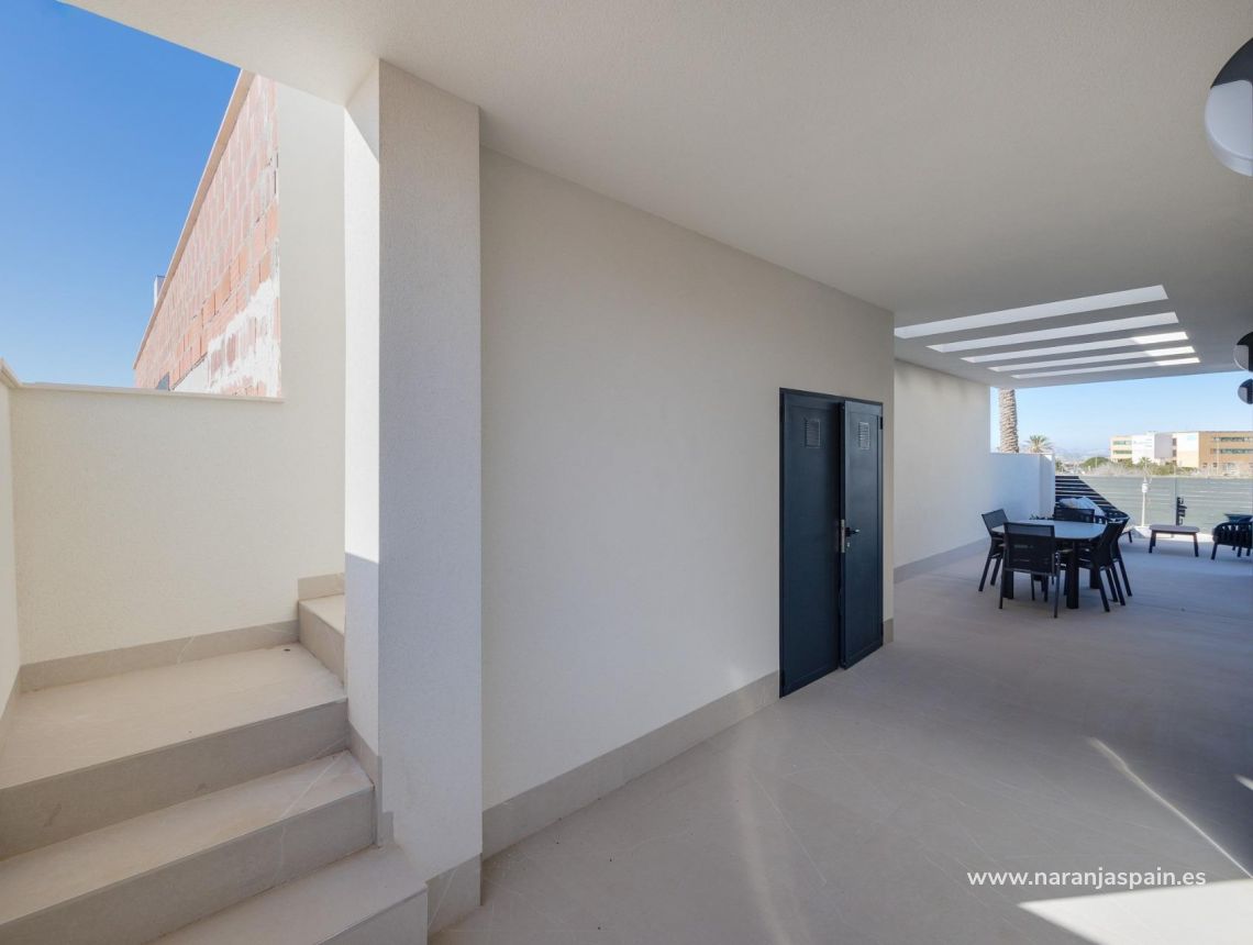 Obra Nueva - Villa - Torrevieja - Sector 25