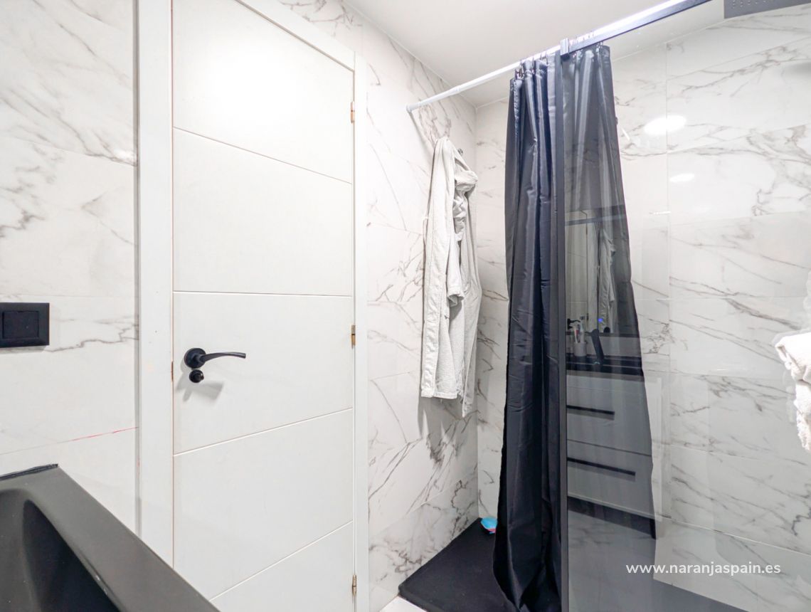 Parduodama - Adosado - Torrevieja - Habaneras