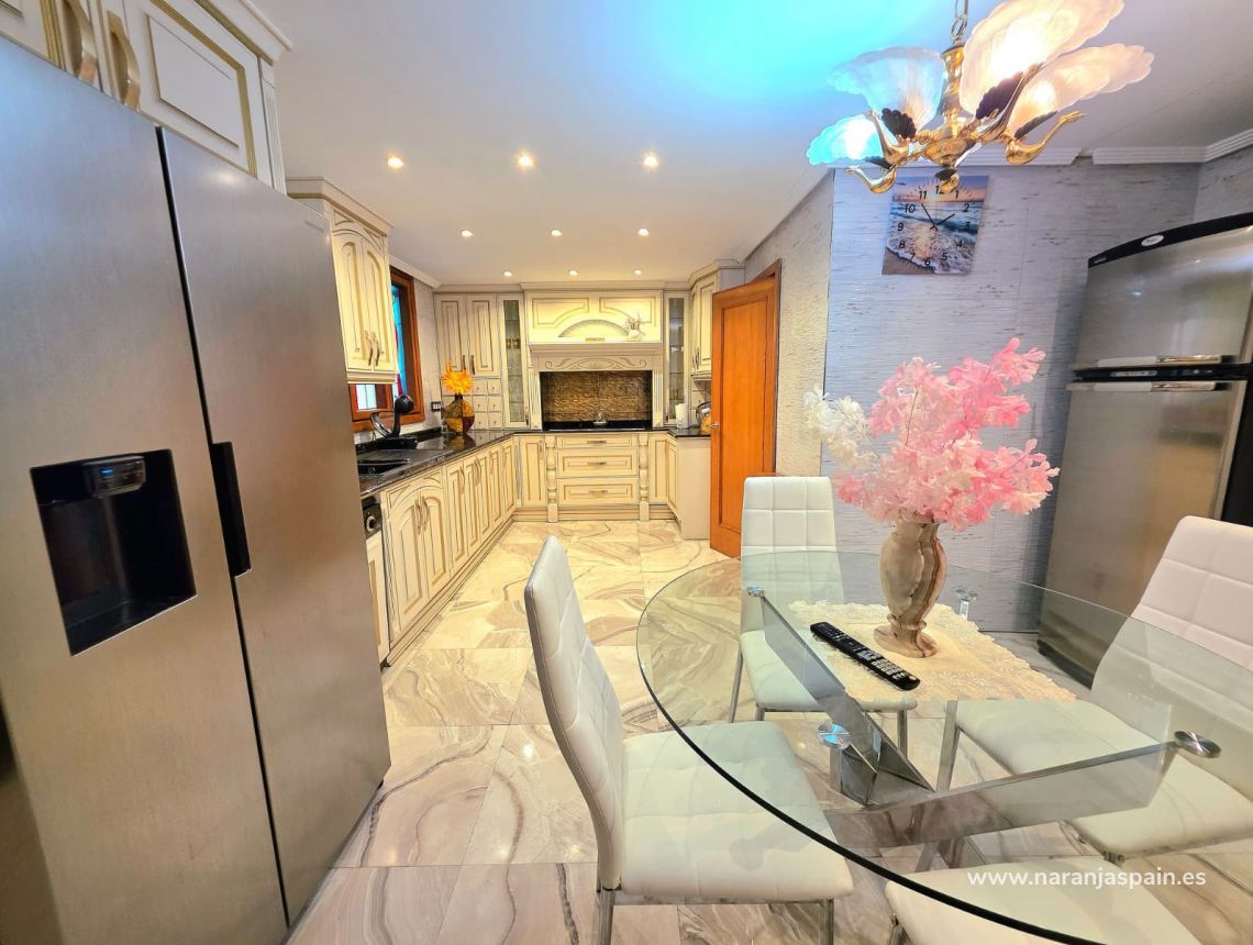 Parduodama - Apartamentai - Alicante - Centro