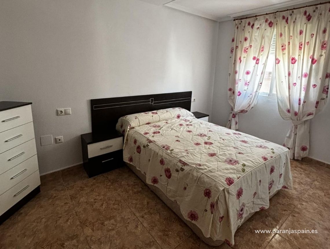 Parduodama - Apartamentai - Guardamar del Segura - Pueblo