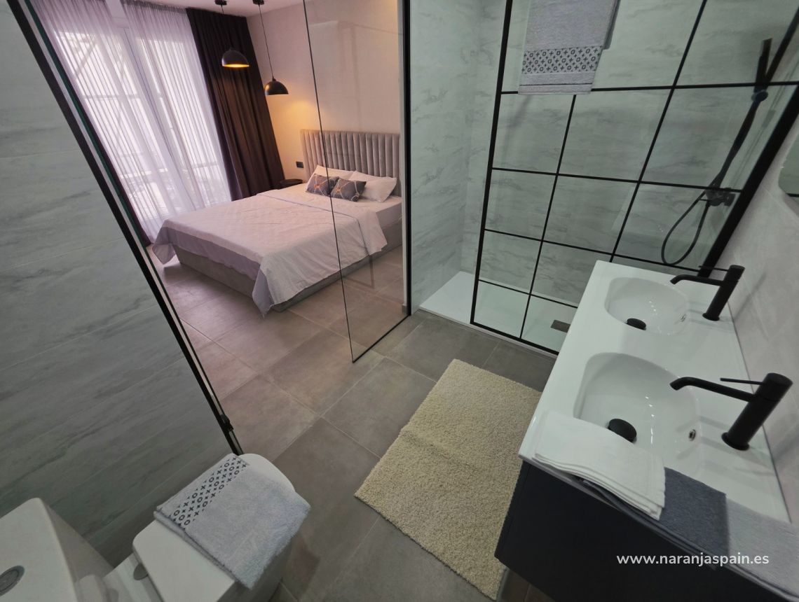 Parduodama - Apartamentai - Torrevieja - Puerto