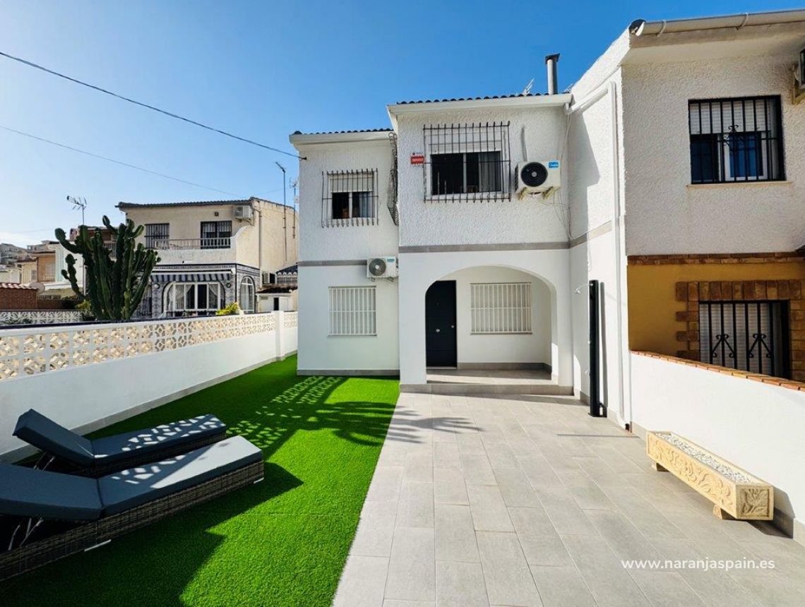 Parduodama - Bungalow - La Mata, Torrevieja - La Mata