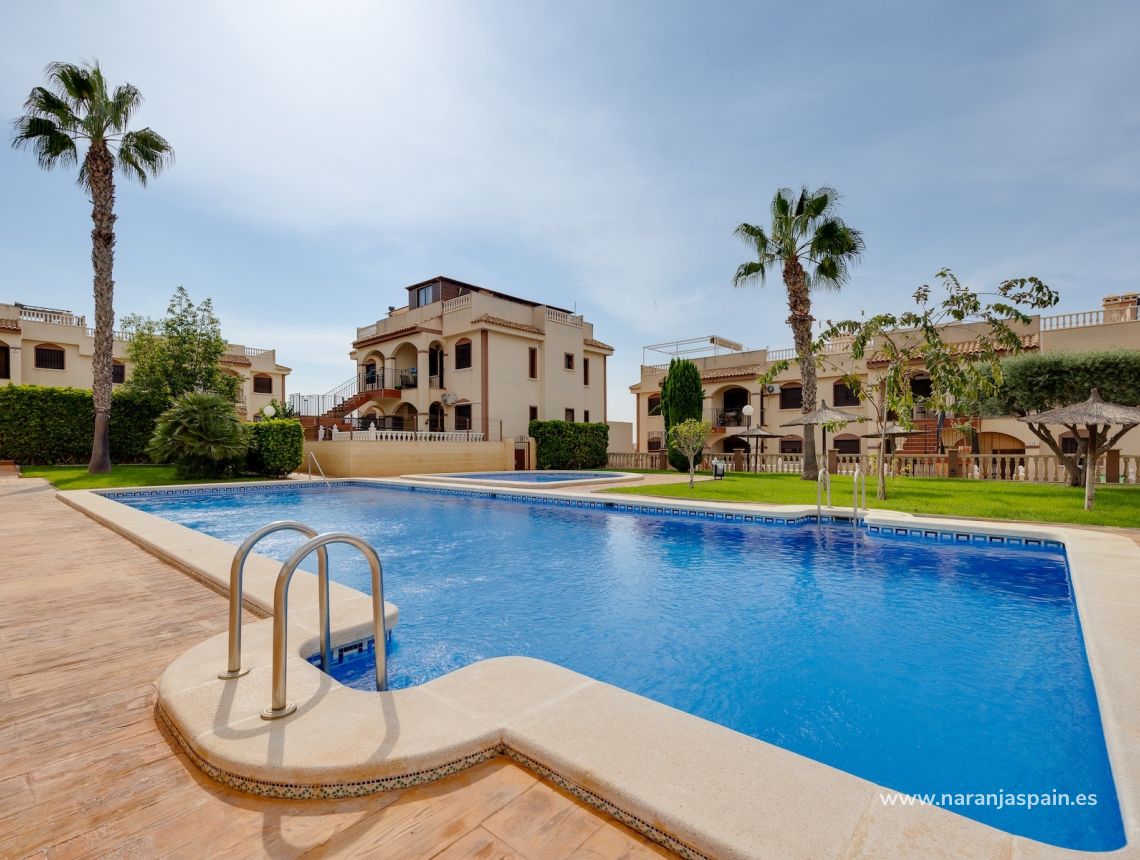 Parduodama - Bungalow - Torrevieja - Sector 25