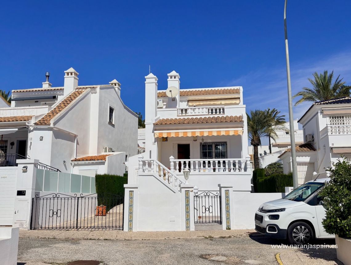 Parduodama - Single Family Home - Orihuela - Villamartin