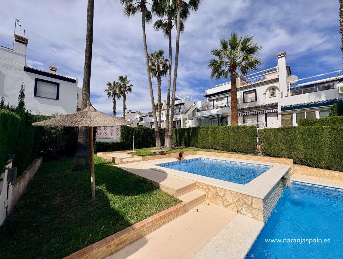 Parduodama - Single Family Home - Orihuela - Villamartin