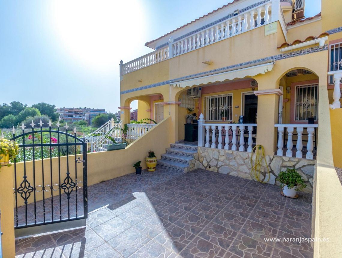 Parduodama - Terraced house - Orihuela Costa - Las Filipinas