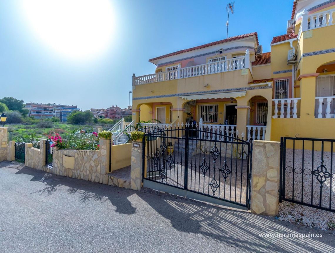 Parduodama - Terraced house - Orihuela Costa - Las Filipinas