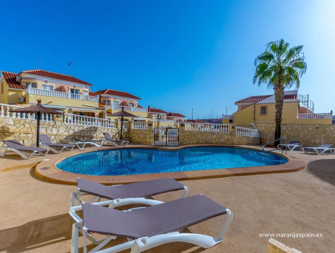 Parduodama - Terraced house - Orihuela Costa - Las Filipinas