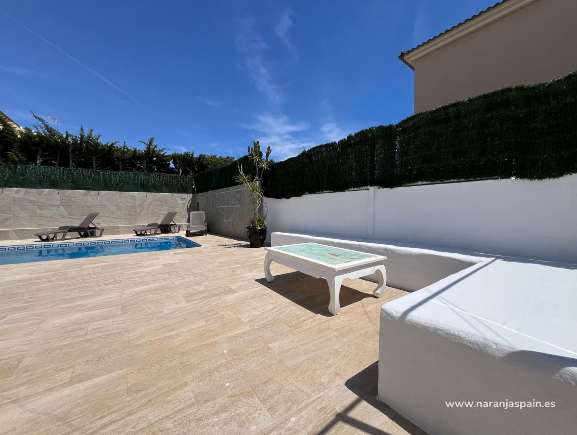 Parduodama - Vila - Torrevieja - Los balcones