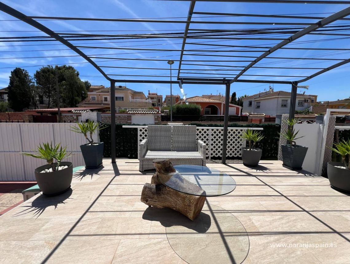 Parduodama - Vila - Torrevieja - Los balcones