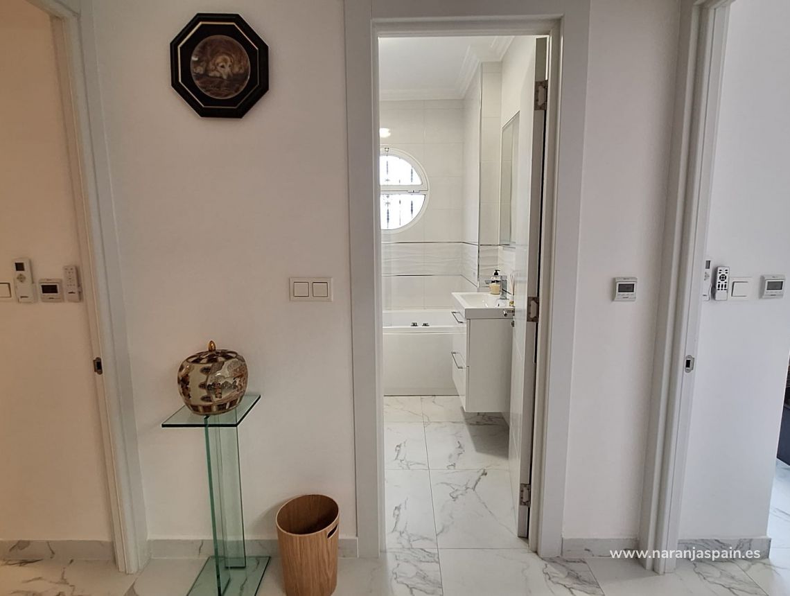 Parduodama - Villa - Guardamar del Segura - Urb. El Raso