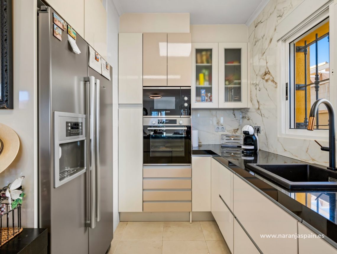 Parduodama - Villa - Guardamar del Segura - Urb. El Raso