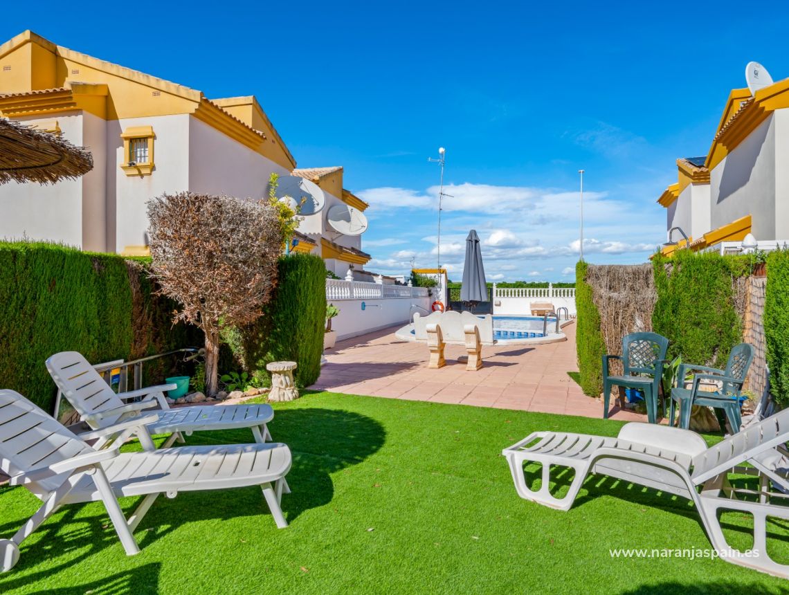 Parduodama - Villa - Guardamar del Segura - Urb. El Raso