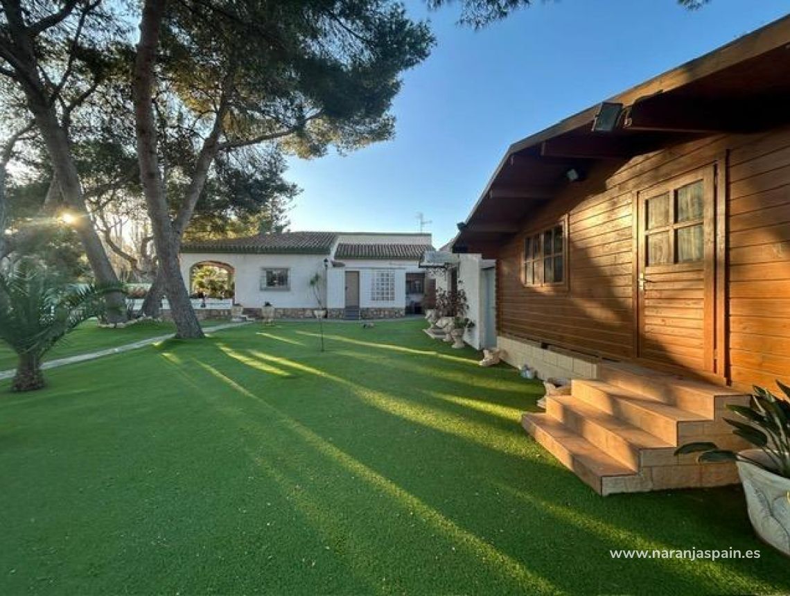 Parduodama - Villa - Orihuela Coast - Altos de Campoamor