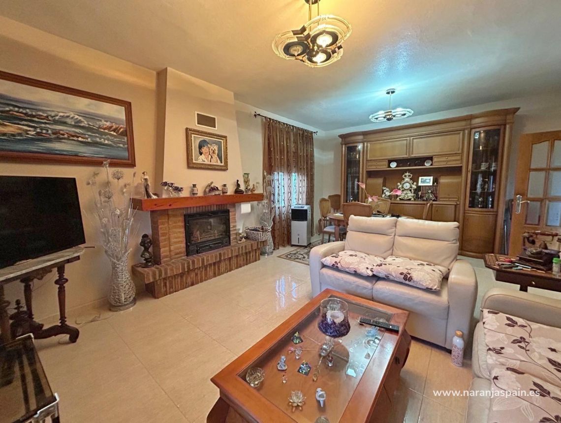 Parduodama - Villa - Orihuela Coast - Altos de Campoamor