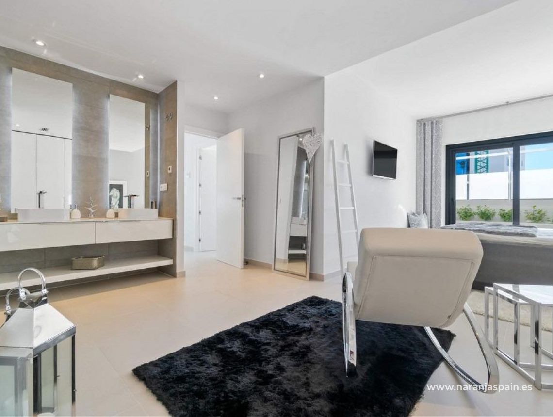 Parduodama - Villa - Orihuela Coast - Campoamor