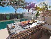 Parduodama - Villa - Santa Rosalía