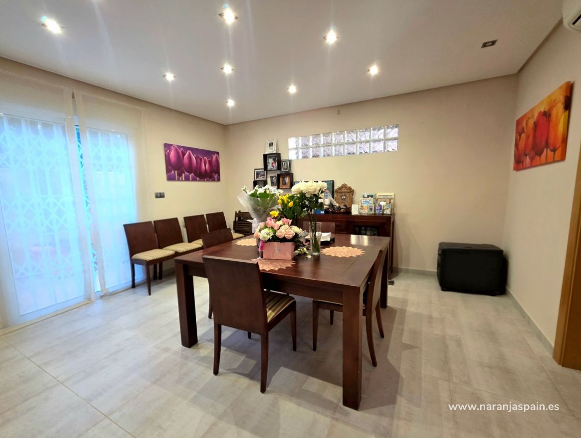 Parduodama - Villa - Torrevieja - Cabo Cervera