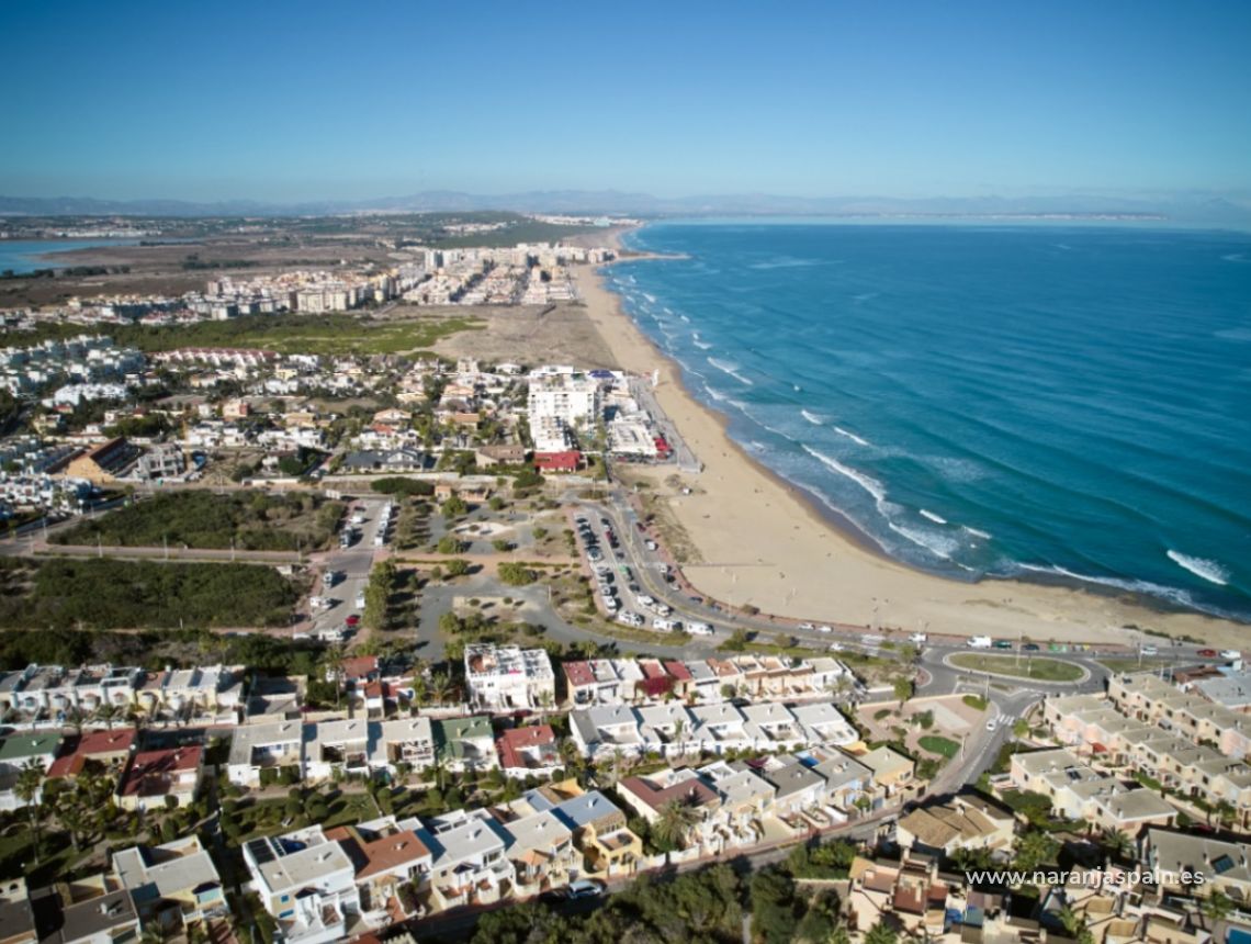 Parduodama - Villa - Torrevieja - La Mata